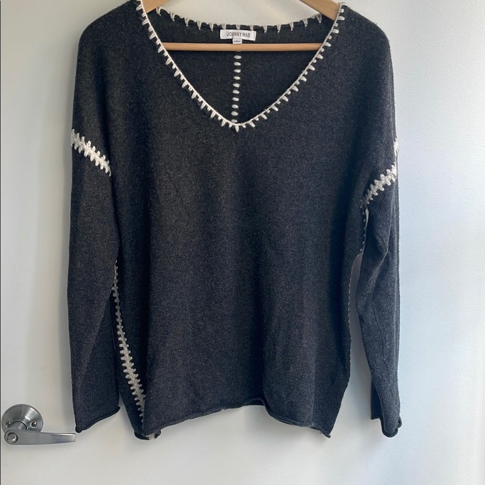 Johnny Was Whipstich Charcoal and Cream V-Neck Cashmere Sweater Size S
